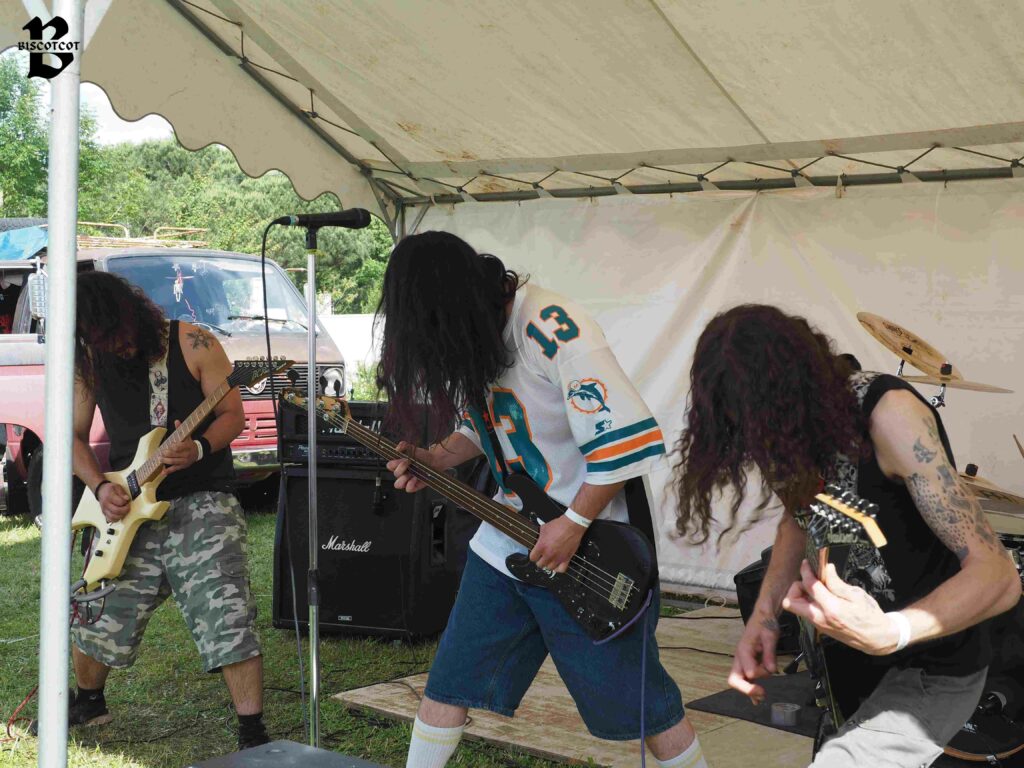 Le groupe de metal Rytual sur scène lors du tremplin du VHF III.